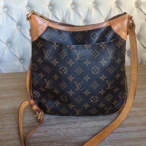 Louis Vuitton Odeon PM